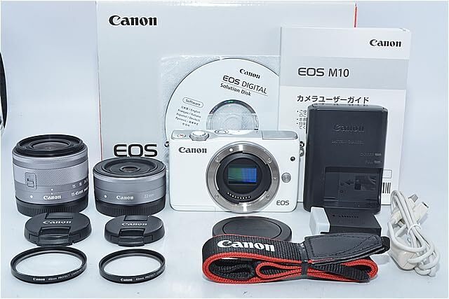 CANON EOS M10 ダブルレンズキット [ホワイト] オークション比較