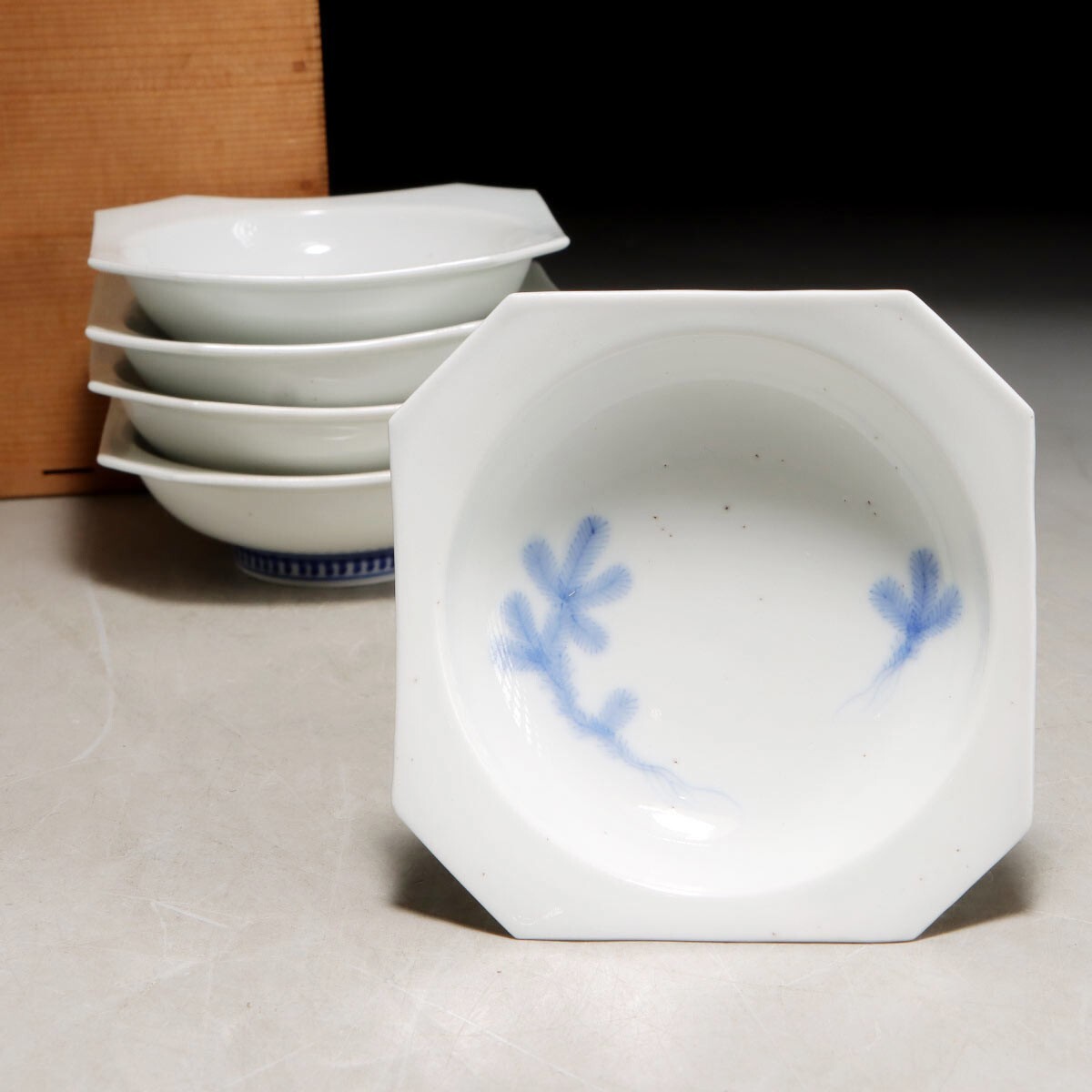 江戸後期 鍋島 染付 向付 5客 江戸後期 鍋島 染付 向付