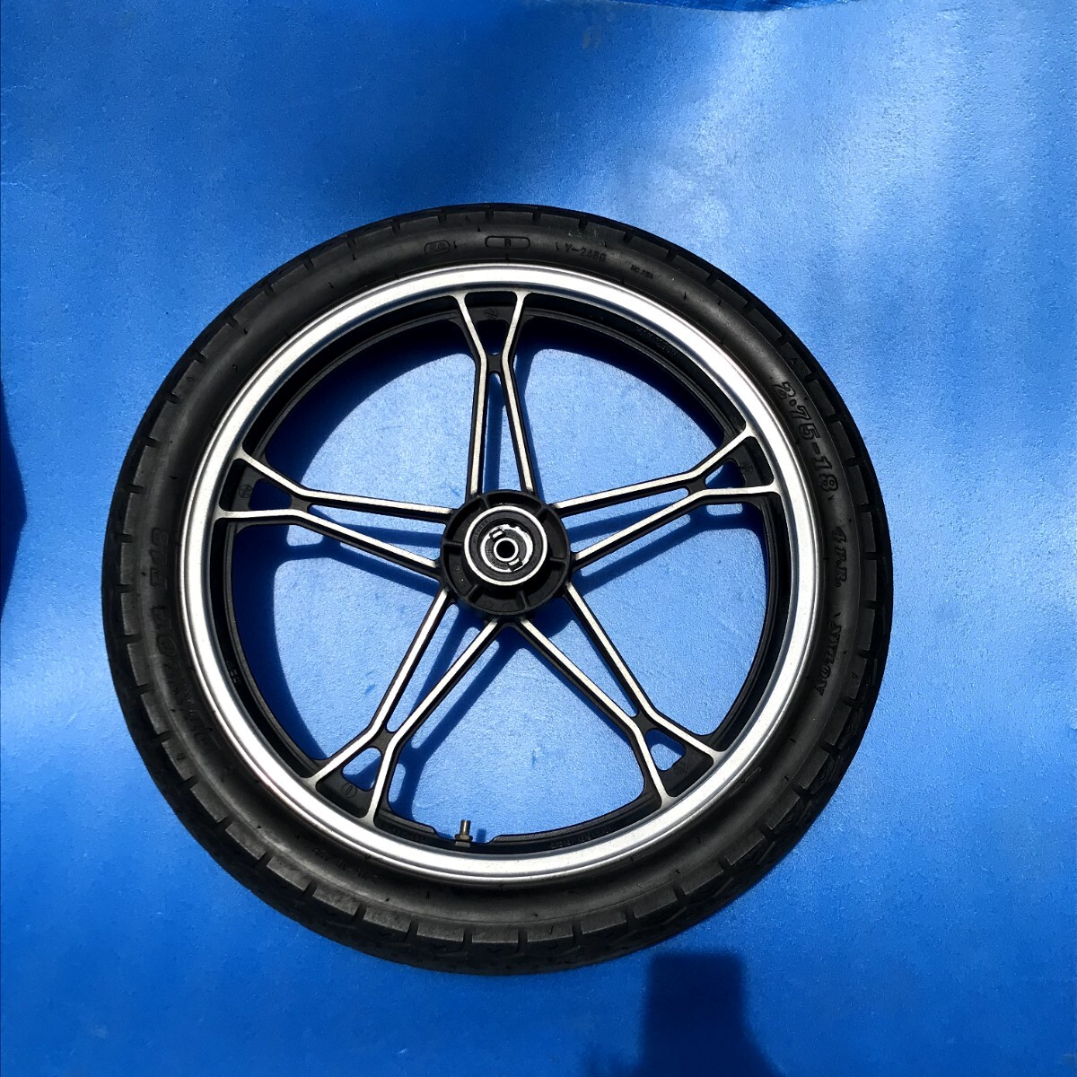 Yahoo!オークション -「gn125 ホイール」(フロント) (スズキ用)の落札
