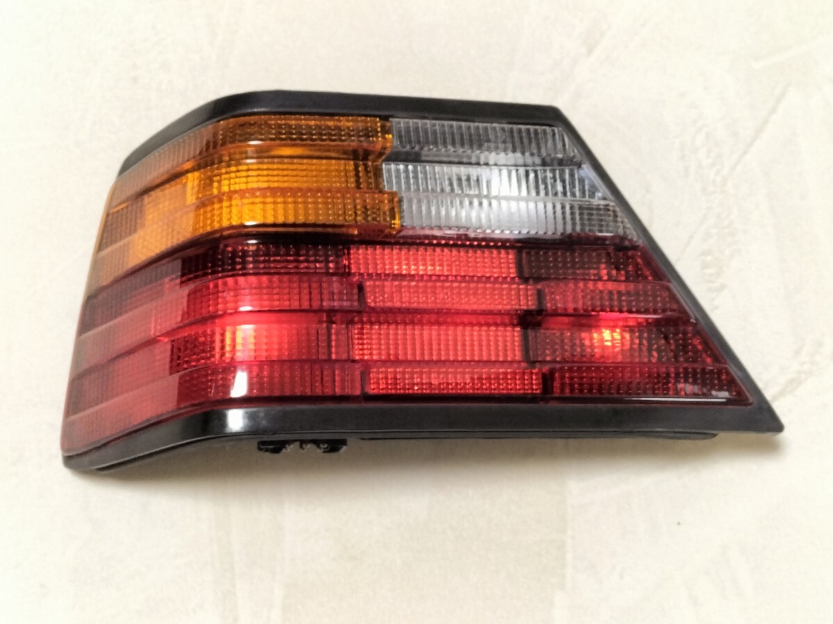 Yahoo!オークション -「w124純正」(テールライト) (メルセデス・ベンツ