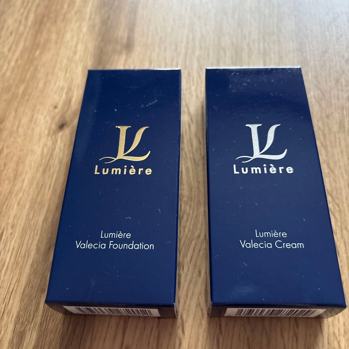 ルミエル ヴァレンシア リキッドファンデーション と 薬用クリーム
