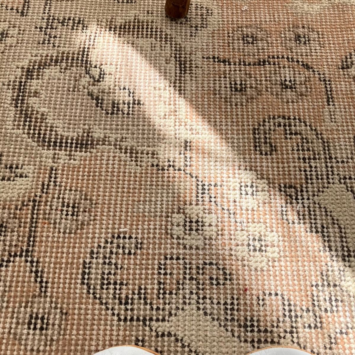 71×124ウール ベージュ×ブラウン パッチワーク トルコヴィンテージラグ