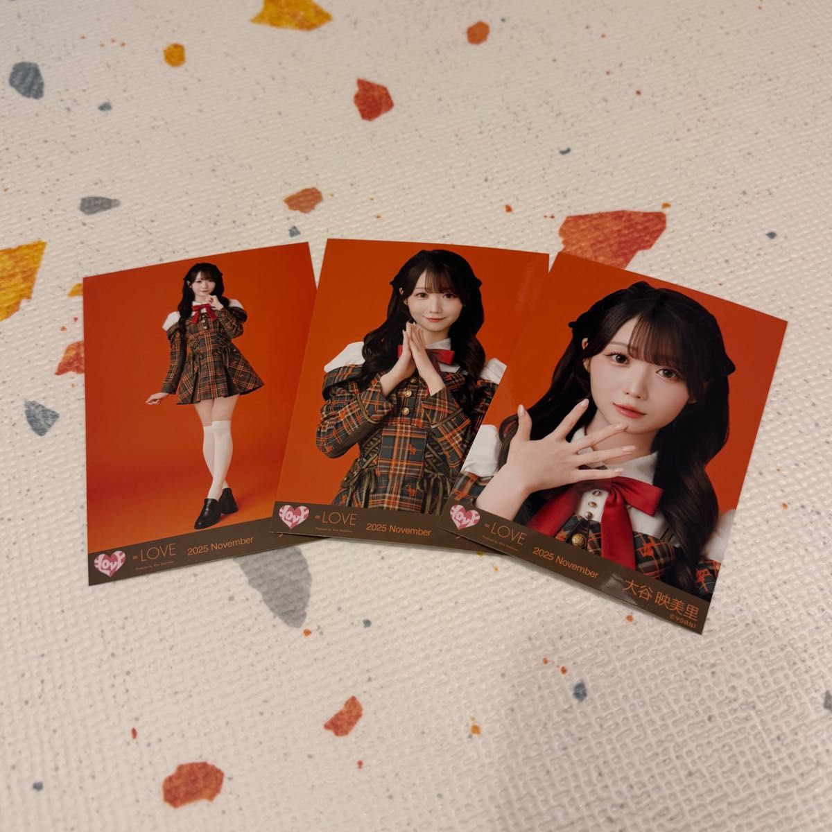 大谷映美里 ラブソングに襲われる MV衣装 直筆 サイン 生写真 ヒキ