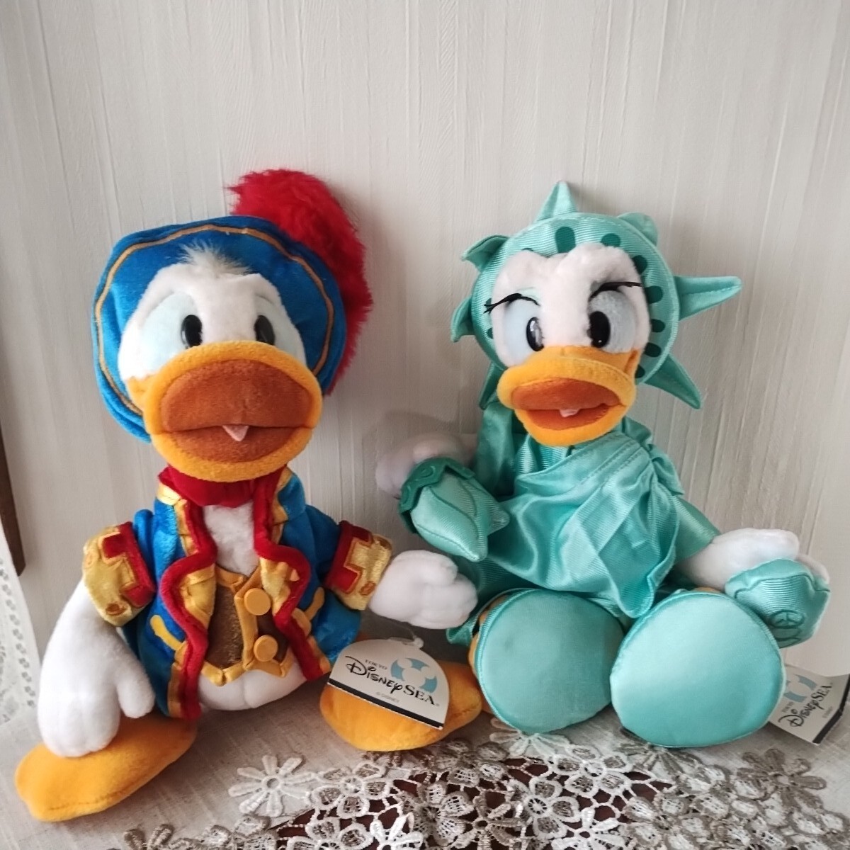 Yahoo!オークション -「ドナルド ぬいぐるみ ディズニーシー」の落札