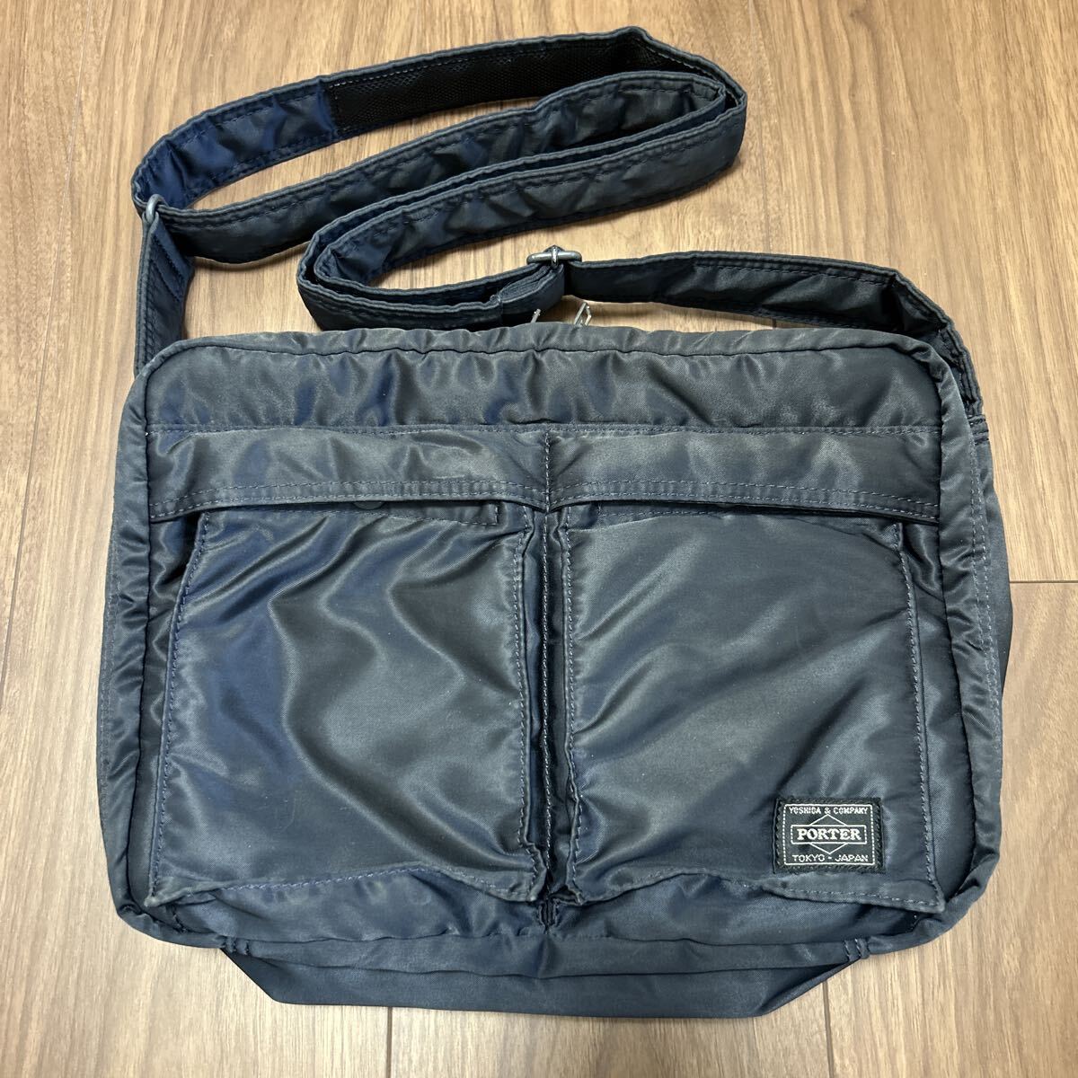 Yahoo!オークション -「ヘッドポーター ネイビー タンカー」の落札相場