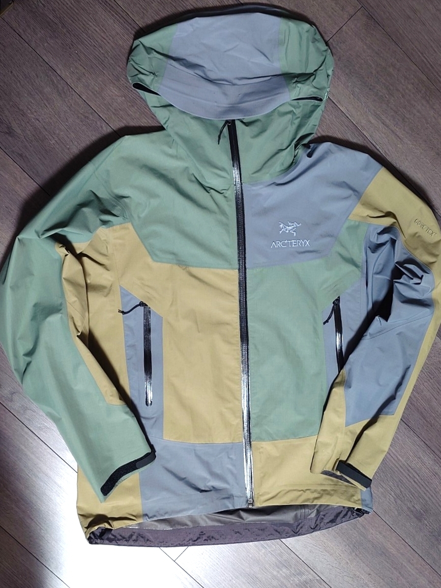 Yahoo!オークション -「arcteryx beams beta」の落札相場・落札価格