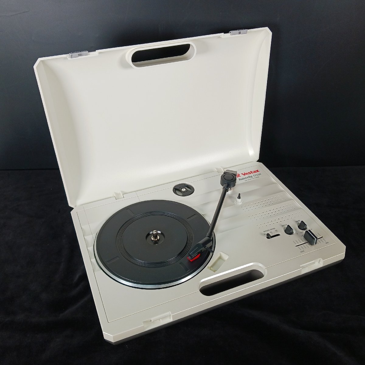 Yahoo!オークション -「vestax ポータブルターンテーブル handytrax