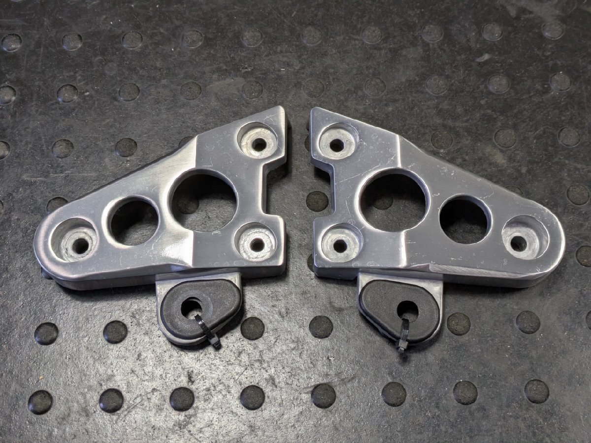 Yahoo!オークション -「xsr900 ヘッドライトステー」の落札相場・落札価格