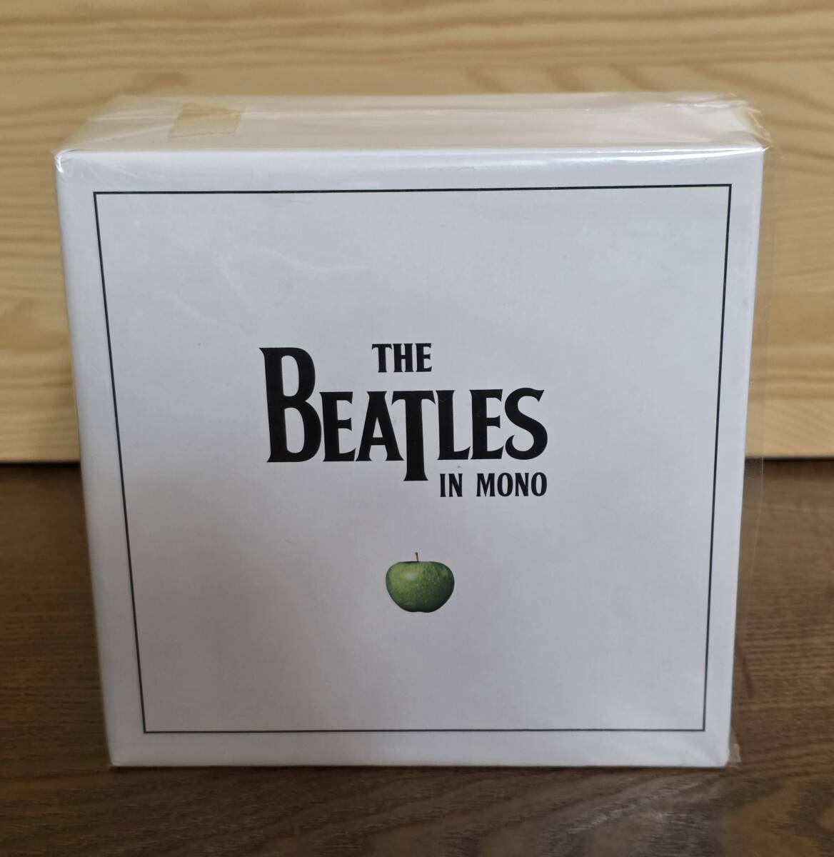 Yahoo!オークション -「beatles mono box」(CD) の落札相場・落札価格