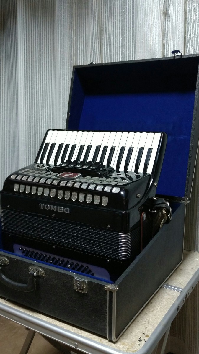 Yahoo!オークション -「no.65」(アコーディオン) (鍵盤楽器)の落札相場