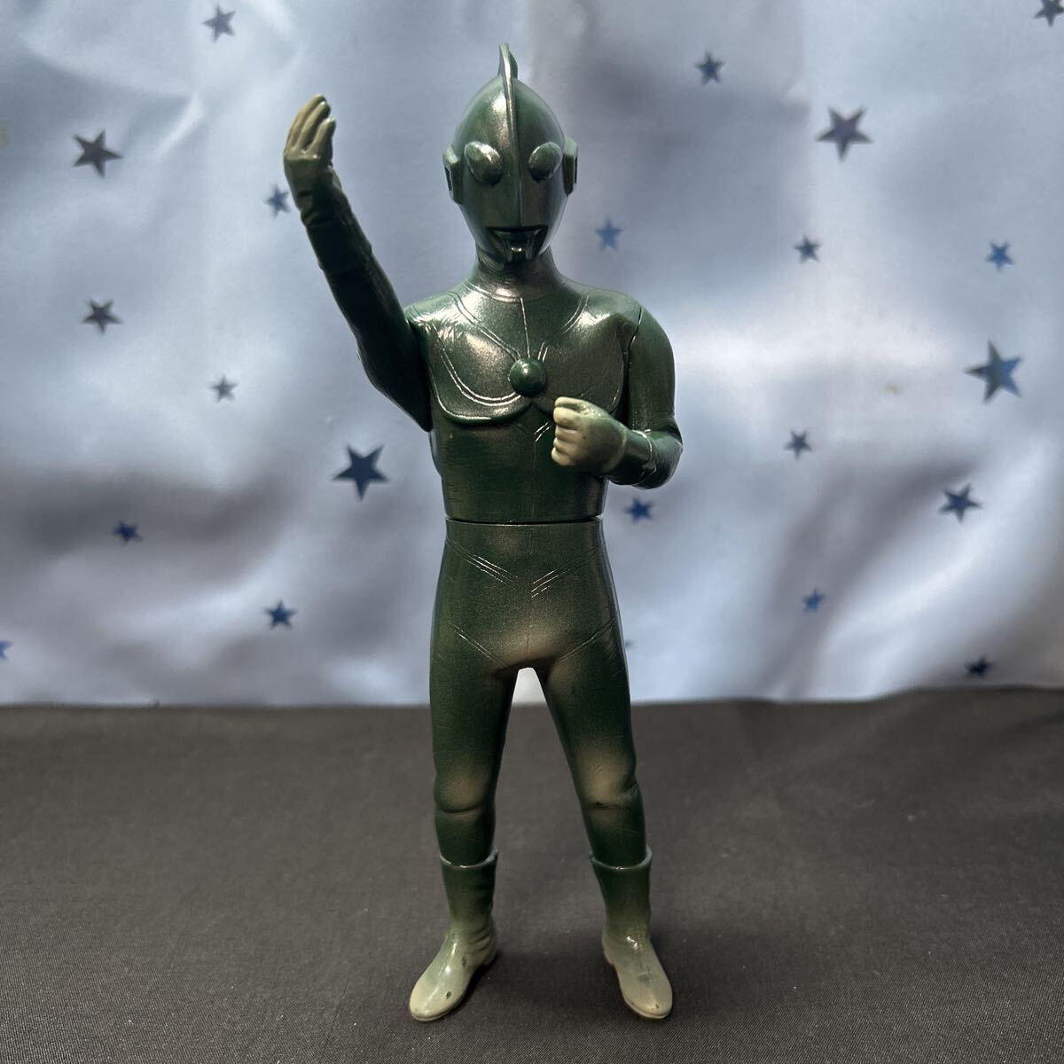 Yahoo!オークション -「ccp帰ってきたウルトラマン」の落札相場・落札価格