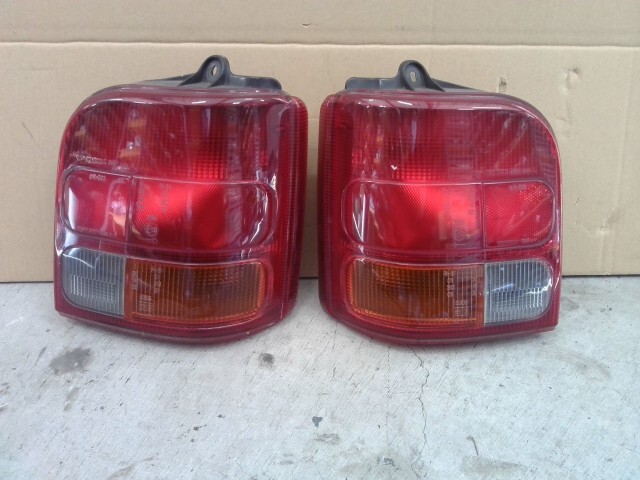 Yahoo!オークション -「ミラl200テールランプ」(パーツ) の落札相場