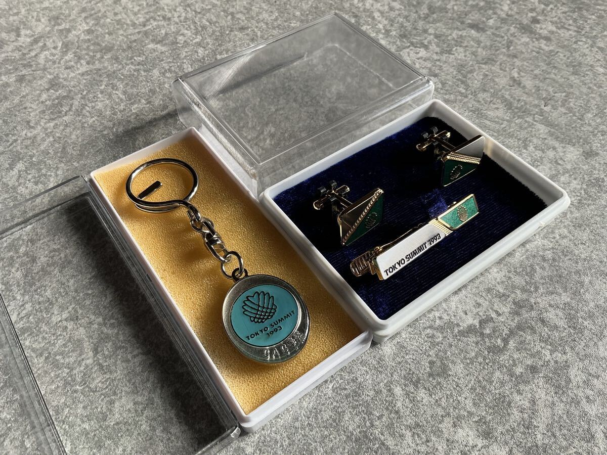 Yahoo!オークション -「警護 sp」(警察グッズ) (雑貨)の落札相場・落札価格