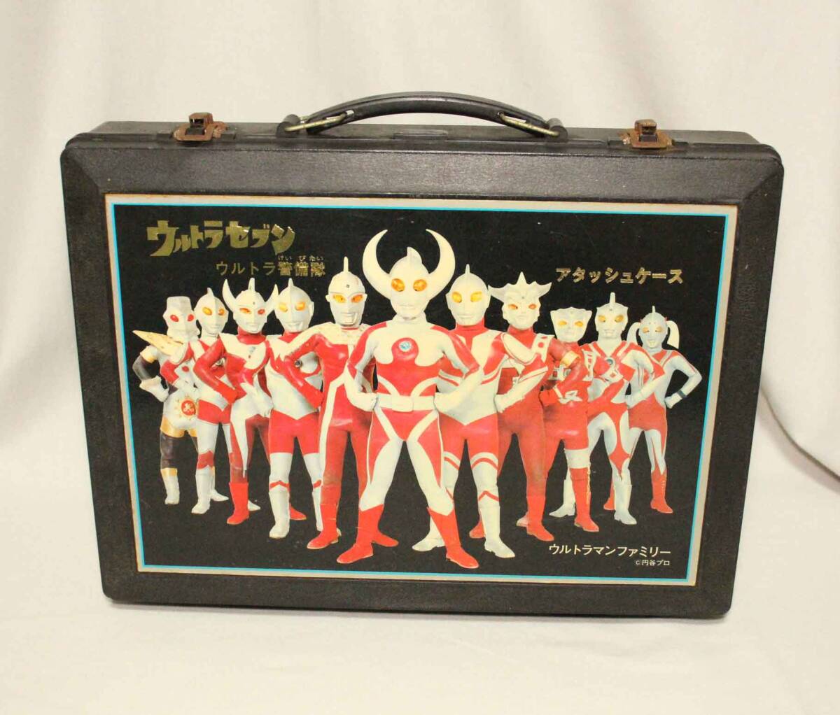 Yahoo!オークション -「ウルトラ警備隊 アタッシュケース」(おもちゃ