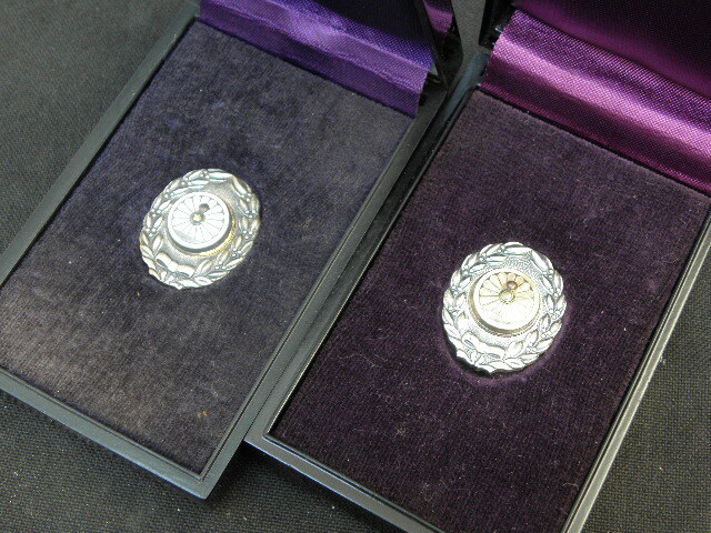 Yahoo!オークション -「純銀バッチ」(鉄道) の落札相場・落札価格