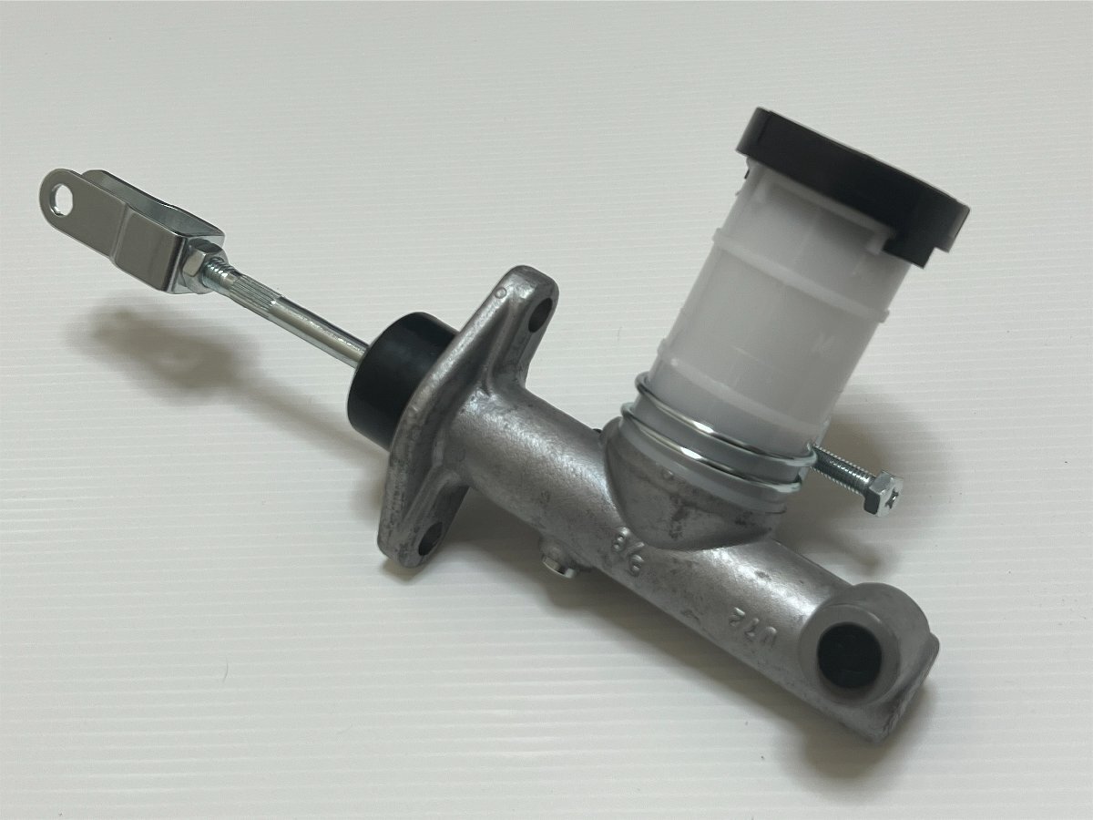 Yahoo!オークション -「ハコスカクラッチマスターシリンダー」の落札