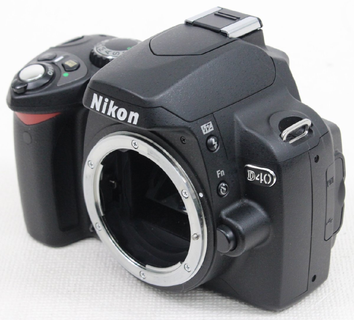 Yahoo!オークション -「nikon d40 ジャンク」の落札相場・落札価格