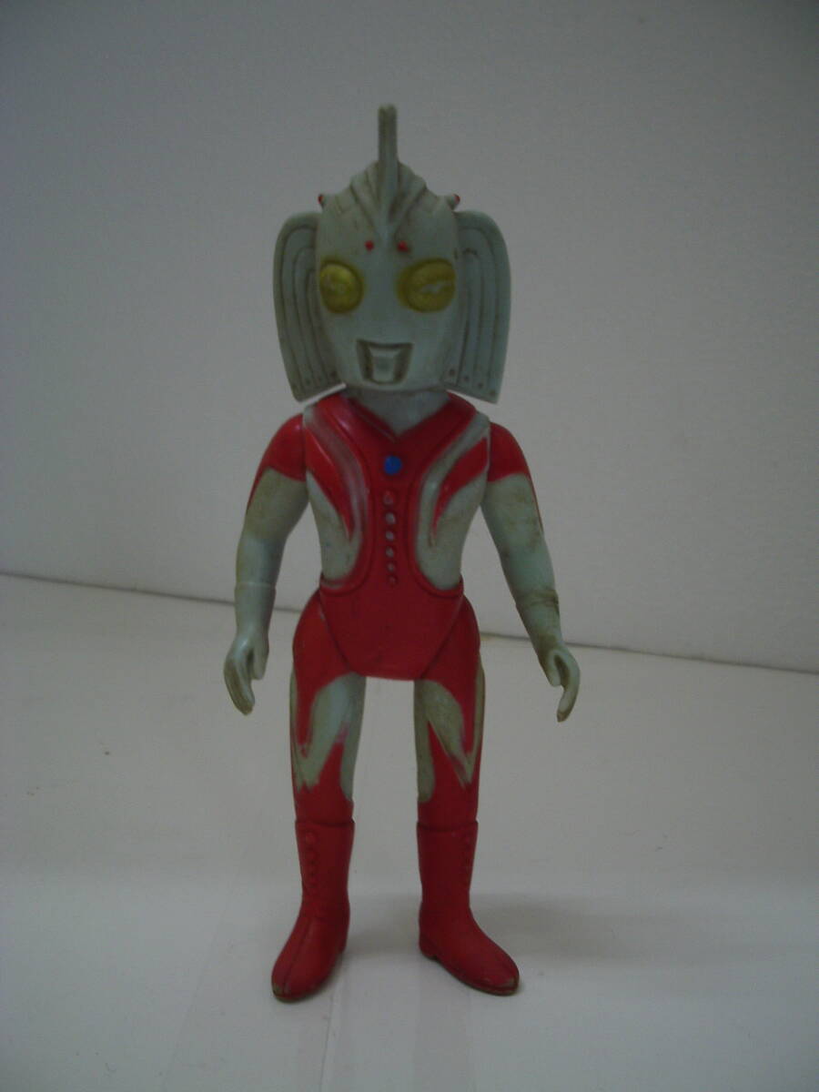 Yahoo!オークション -「ソフビ ウルトラの母」の落札相場・落札価格