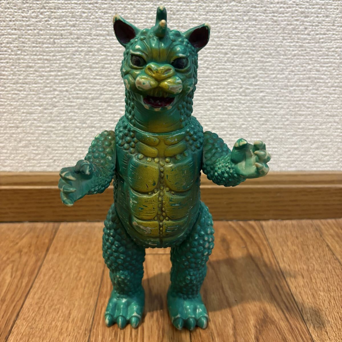 Yahoo!オークション -「ソフビ ガバラ」(おもちゃ、ゲーム) の落札相場