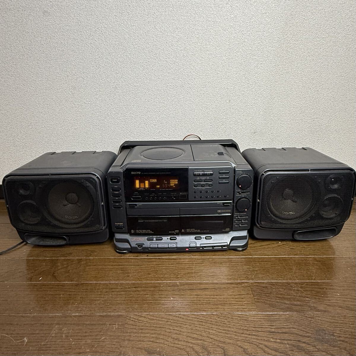 カセットプレーヤー 4台セット (ジャンク品)ビンテージラジカセ4台