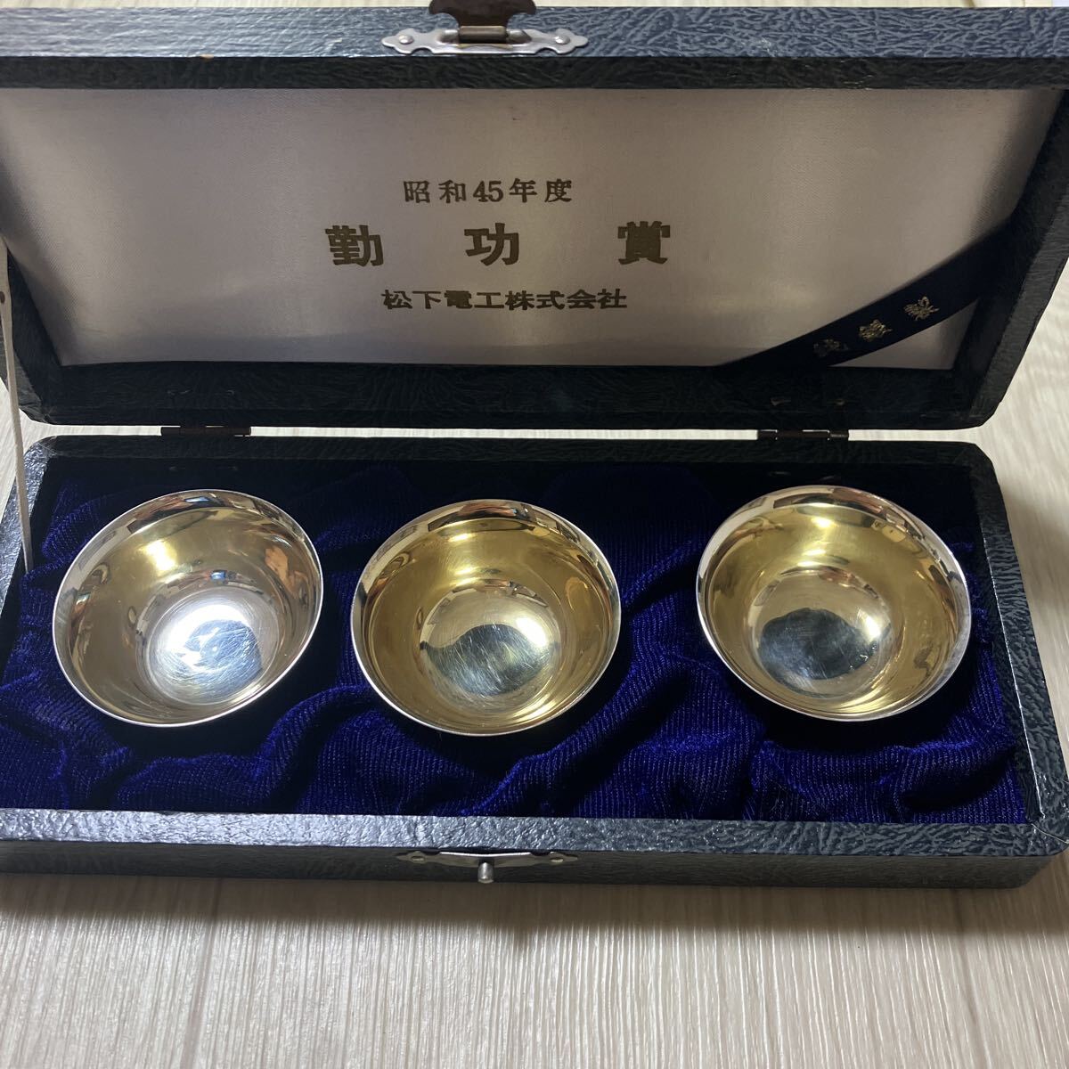 Yahoo!オークション -「おちょこ」(銀製) (金属工芸)の落札相場・落札価格