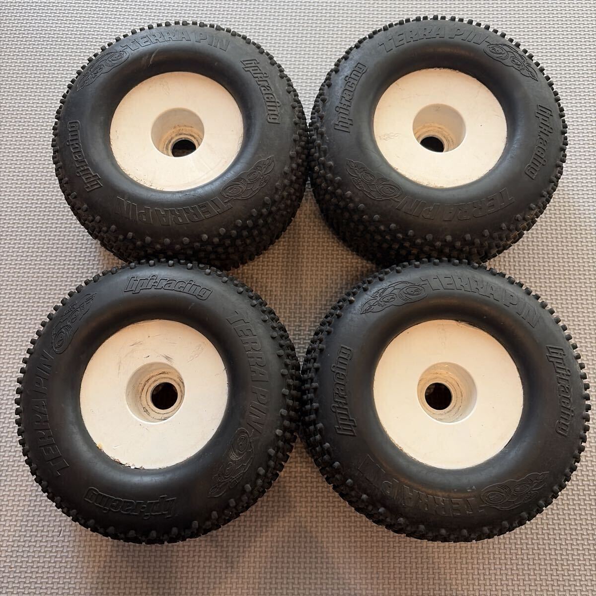 Yahoo!オークション -「hpiサベージ タイヤ」(ホビーラジコン) の落札