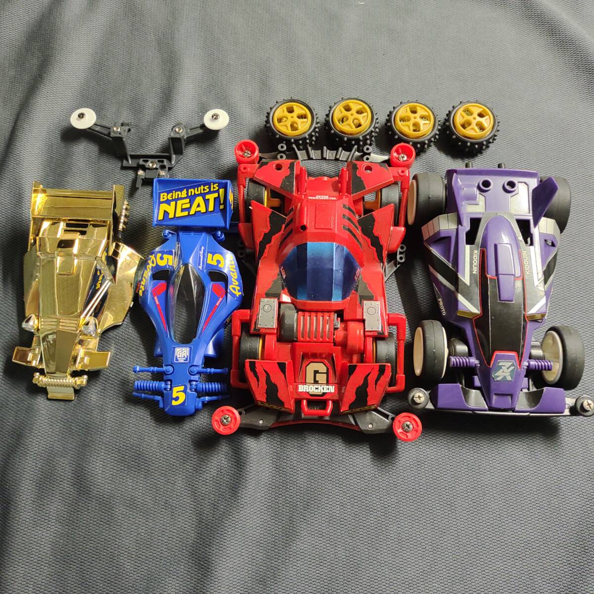 ミニ四駆 完成品 純正パーツのみ使用 ミニ四駆 完成品 純正パーツ