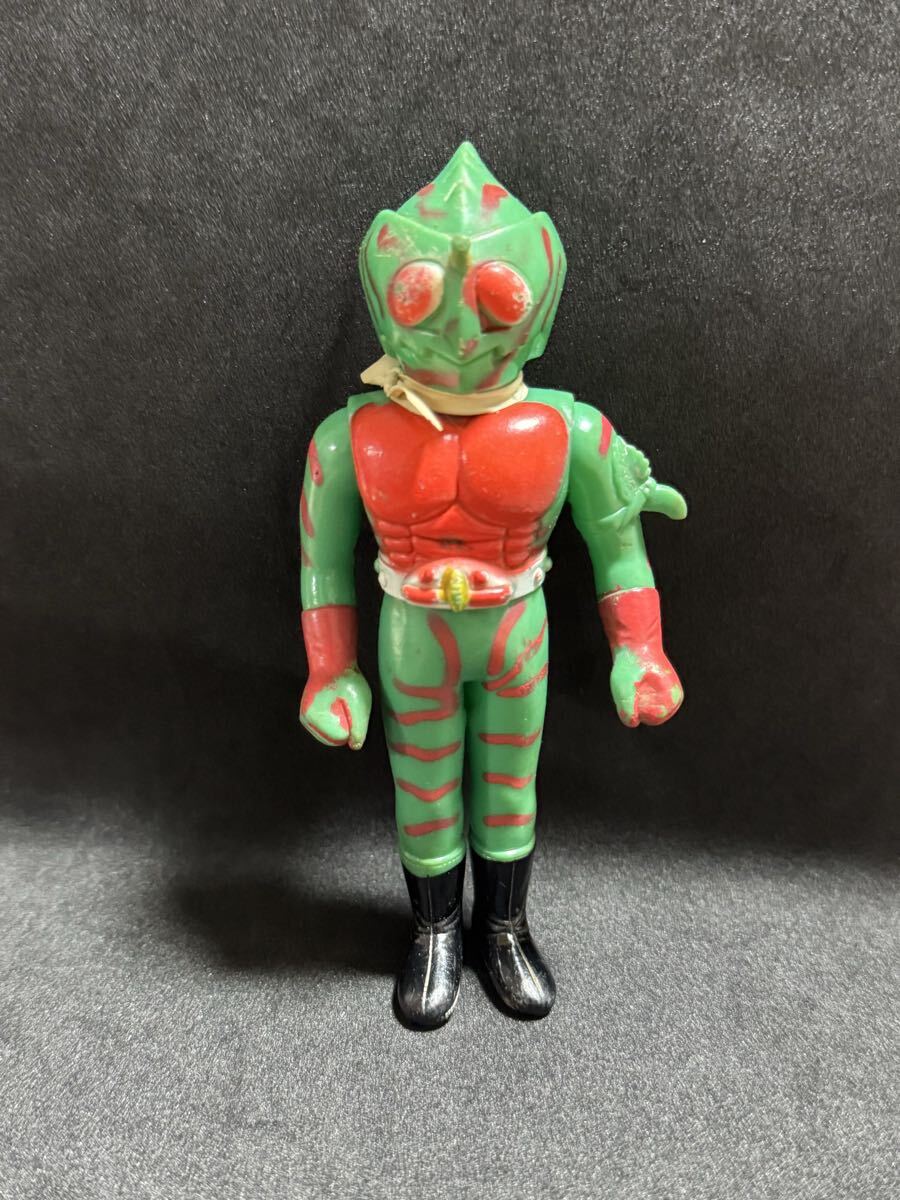 Yahoo!オークション -「仮面ライダーアマゾンソフビ」(ビンテージ) の