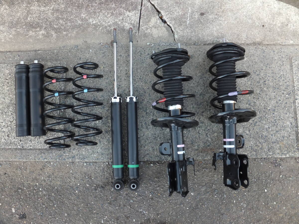 Yahoo!オークション -「プリウスphv純正」(サスペンションキット（一式