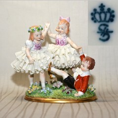 Yahoo!オークション -「ドイツ レースドール」の落札相場・落札価格