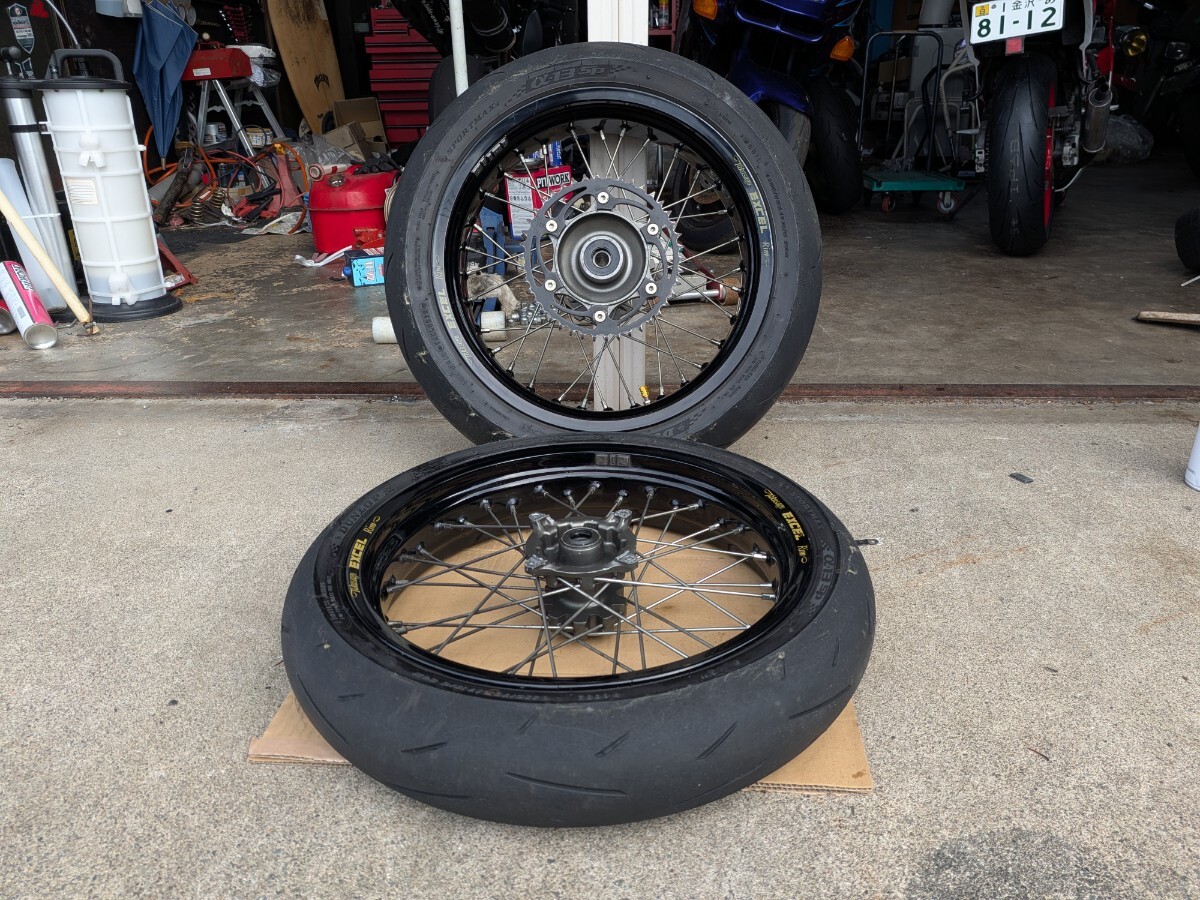 CRM250 MD24 前後ホイールセット CRM250 MD24 前後ホイールセット 2025