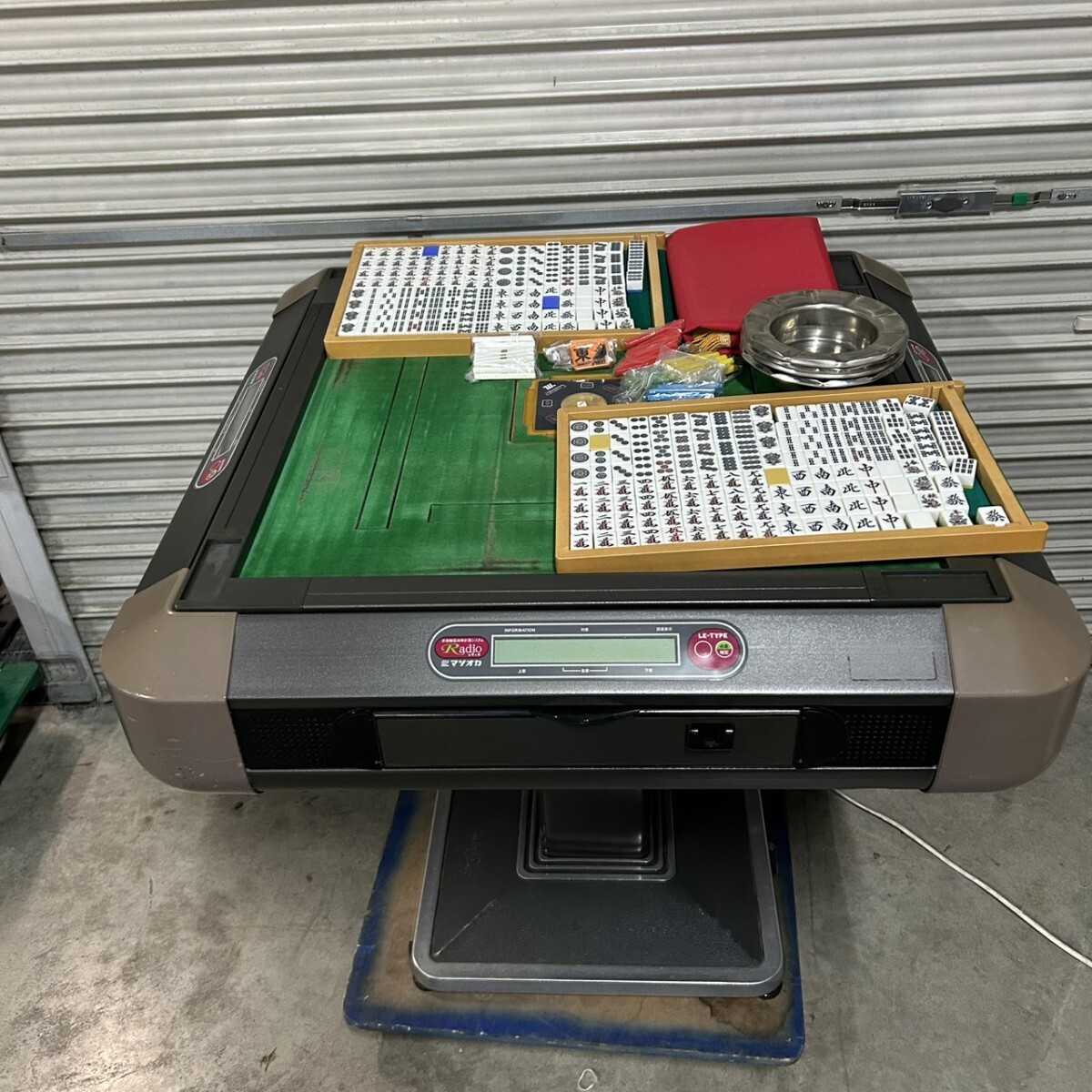 Yahoo!オークション -「全自動麻雀卓 センチュリー」(ゲーム) の落札