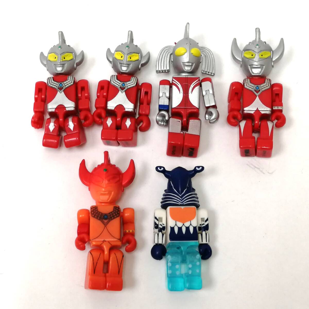 Yahoo!オークション -「タイニビッツ ウルトラマン」の落札相場・落札価格