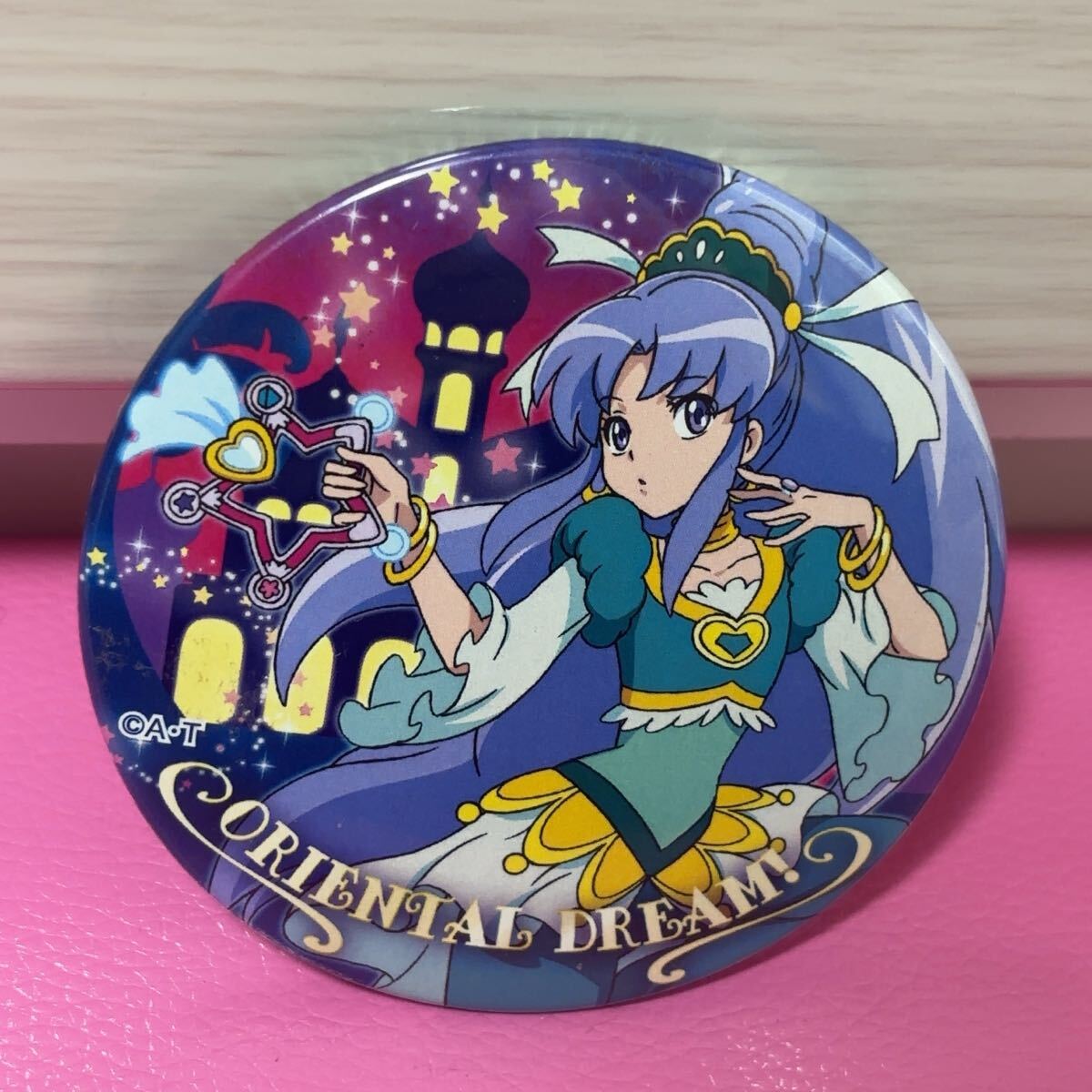 Yahoo!オークション -「トゥインクル 缶 バッジ」(コミック、アニメ