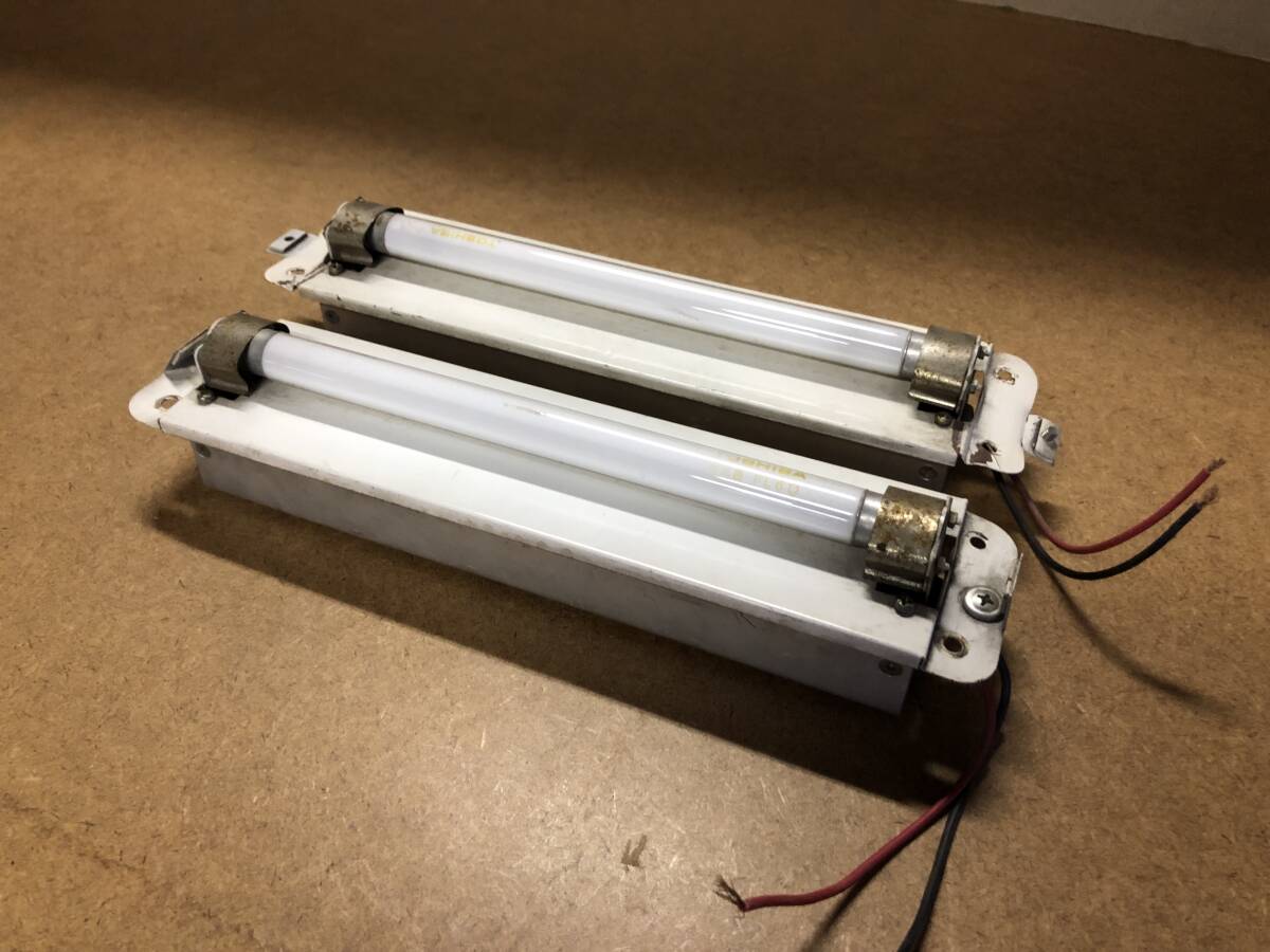 Yahoo!オークション -「デコトラレトロ蛍光灯」(トラック、ダンプ