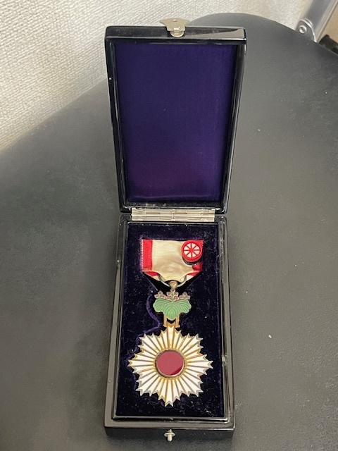 Yahoo!オークション -「勲五等双光旭日章」(ミリタリー) の落札相場