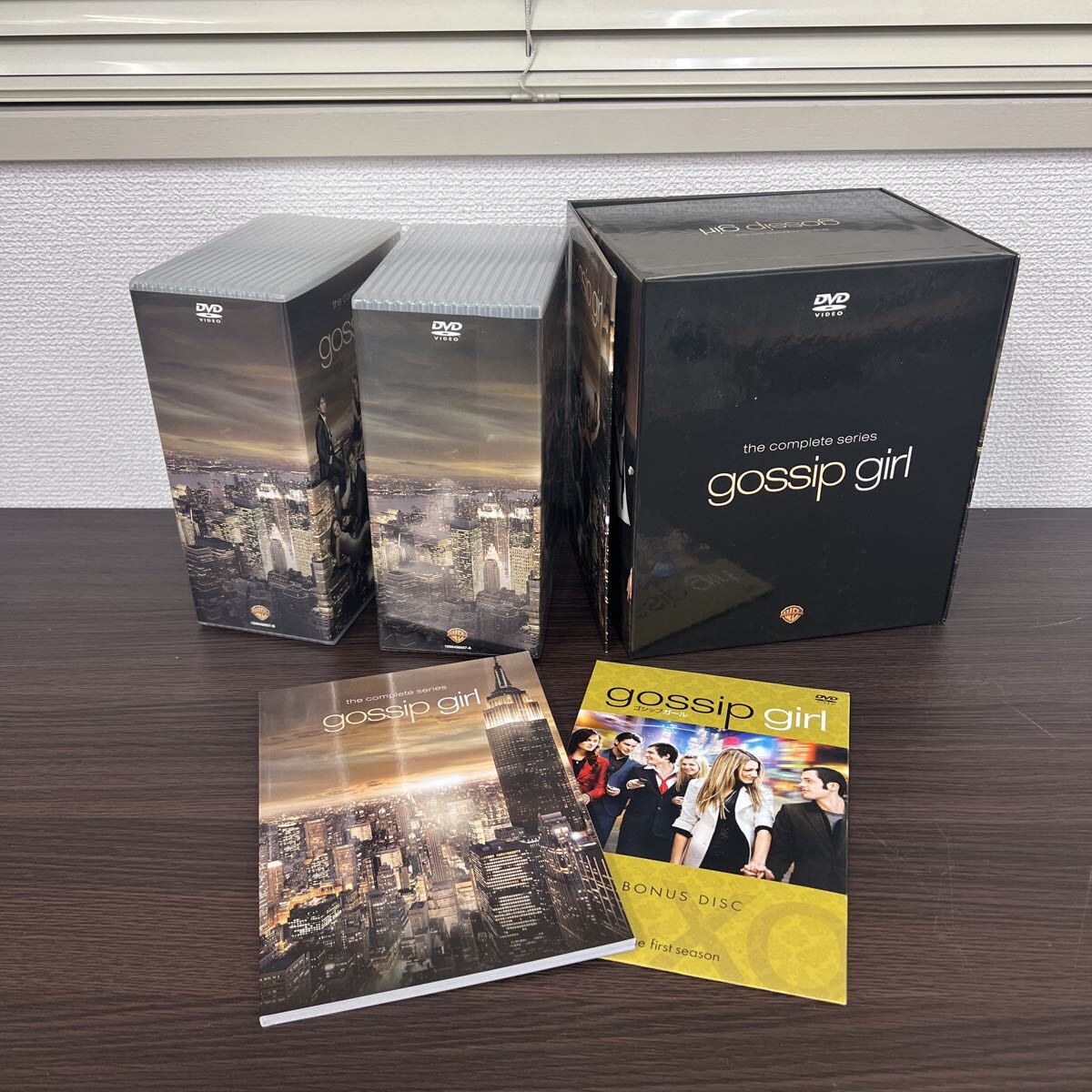 Yahoo!オークション -「ゴシップガール dvd box」の落札相場・落札価格
