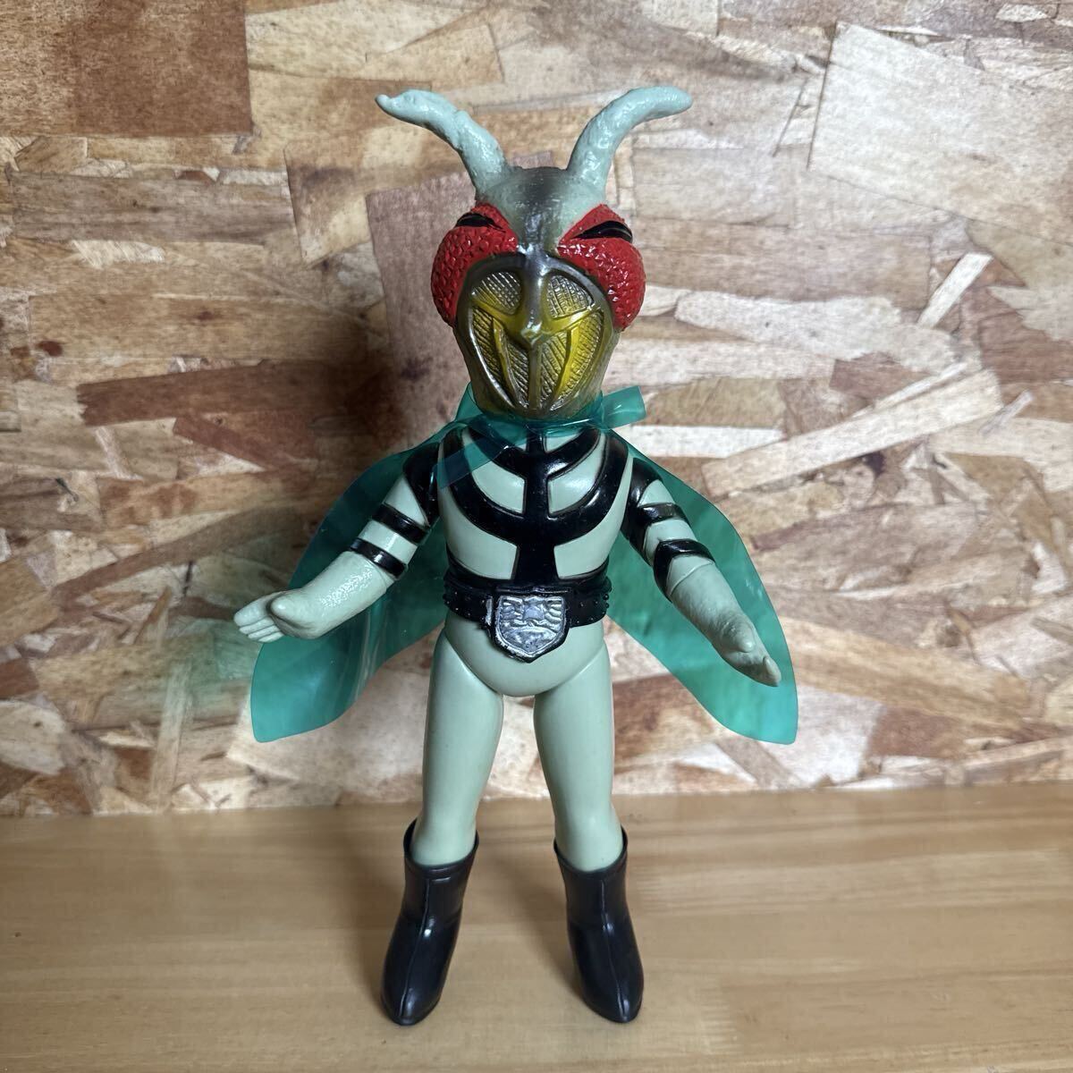 Yahoo!オークション -「カマキリ男」(ソフビ) (ビンテージ)の落札相場