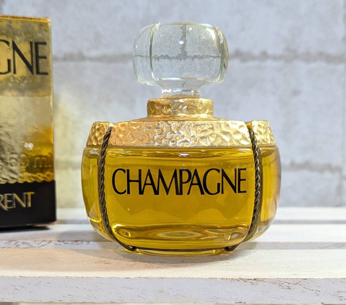 Yahoo!オークション -「サンローラン シャンパーニュ」の落札相場