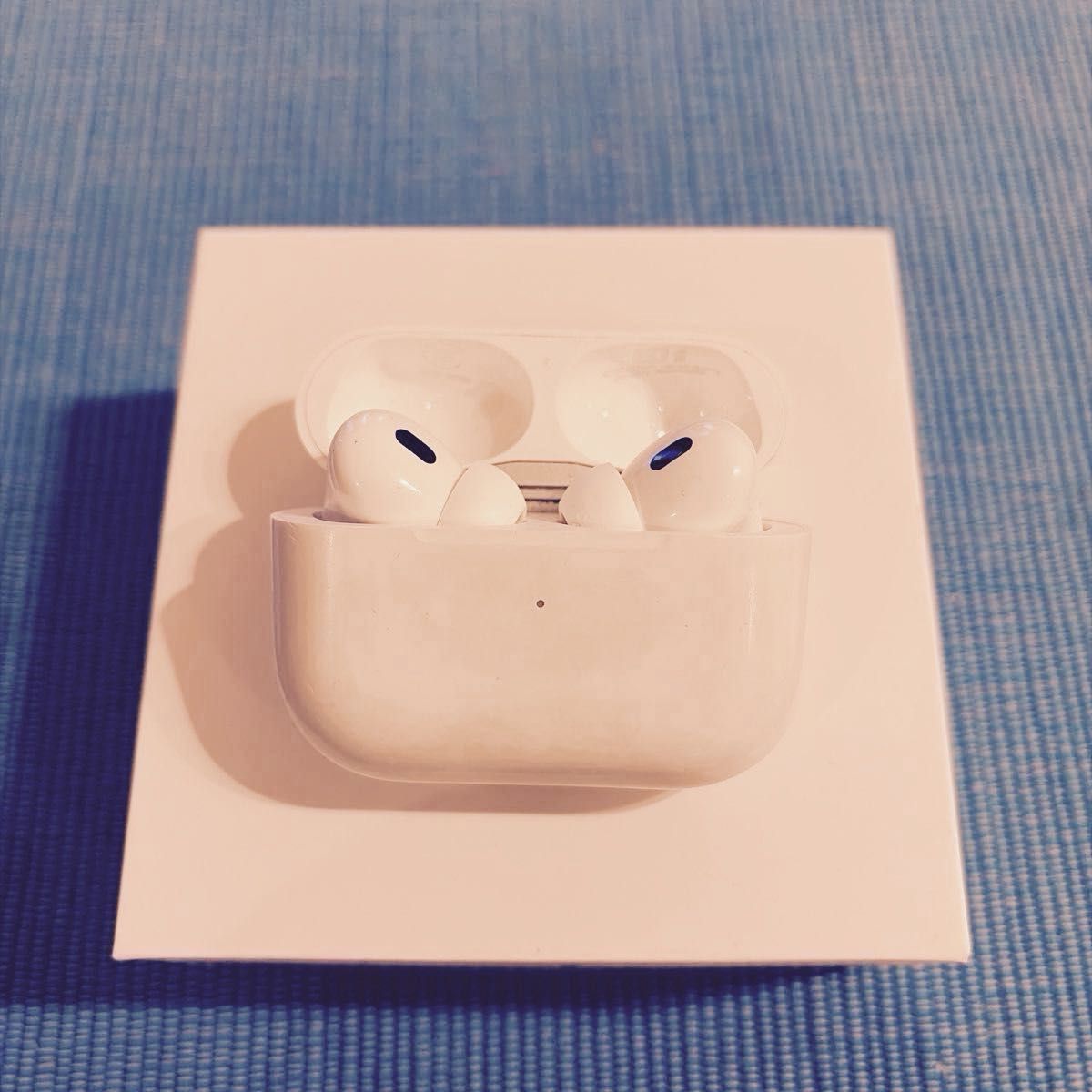 airpods pro 第2世代 lightningの新品・未使用品・中古品｜Yahoo