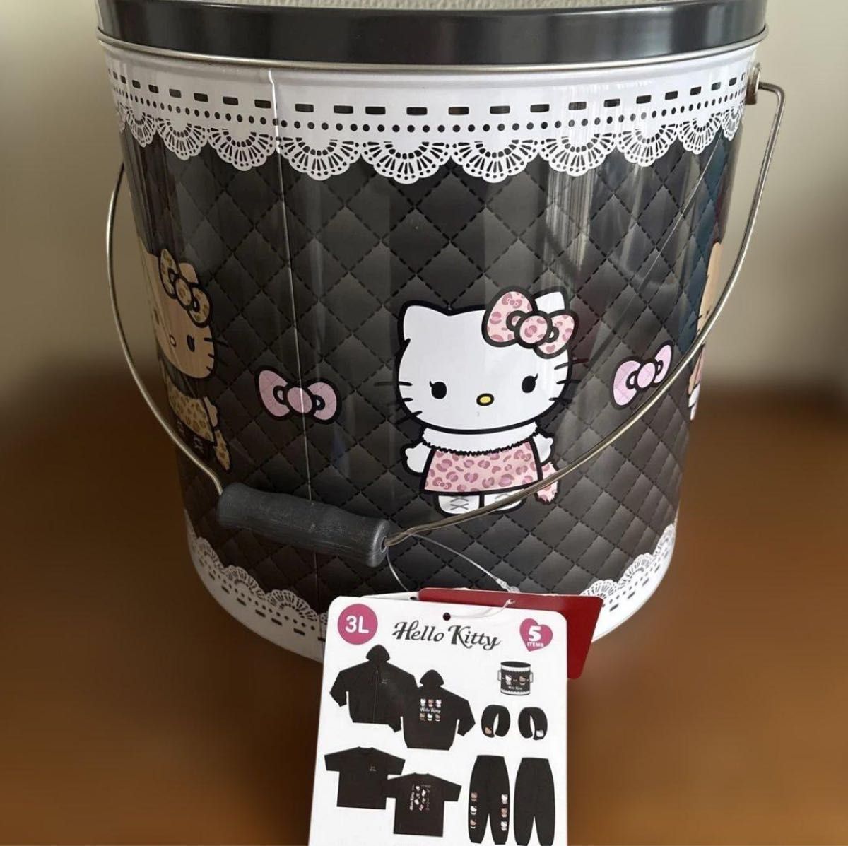 アベイル ハッピーバッグ缶 5点セット 3Lサイズ ハローキティ 福袋