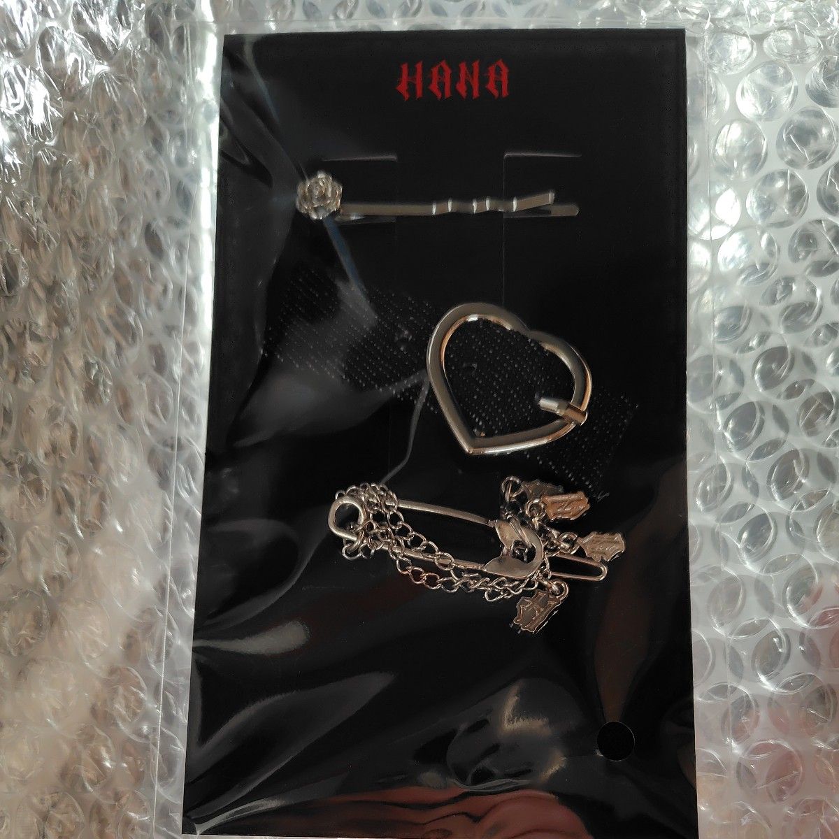 HANA BAD LOVE カラビナセット｜Yahoo!フリマ（旧PayPayフリマ）