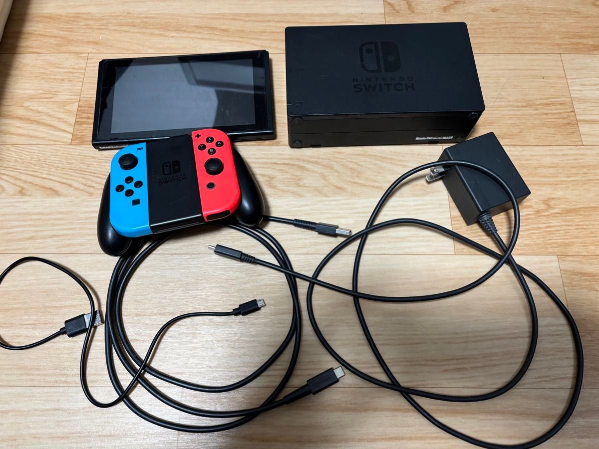Nintendo Switch 本体 Joy-Con ネオンブルー ネオンレッド ドック AC