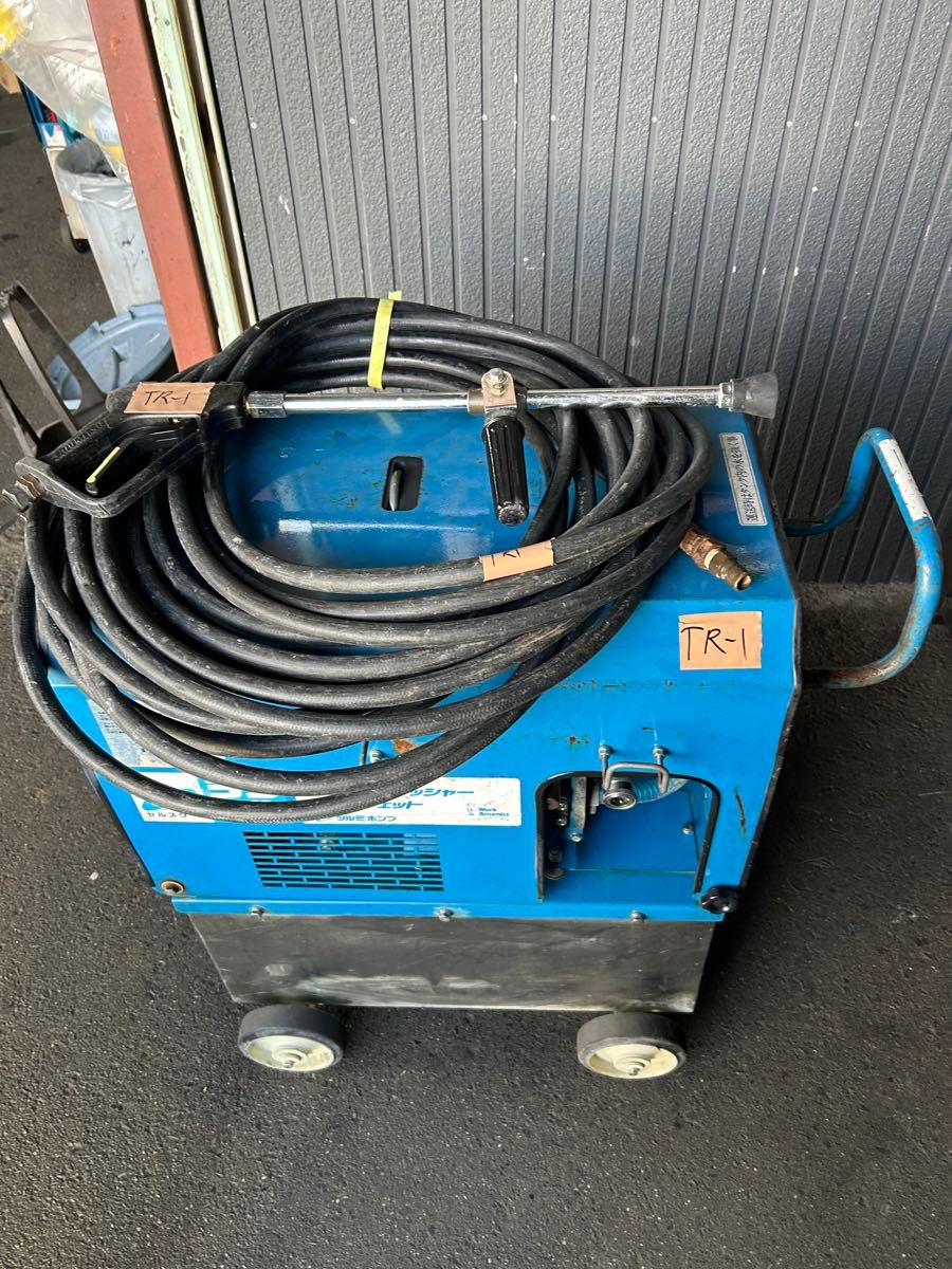 TK2 ツルミ セル付きエンジン高圧洗浄機防音 ガン・高圧ホース・給排水