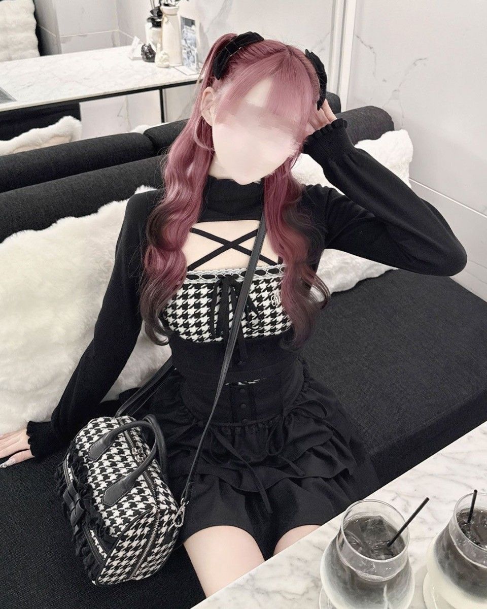 ミシェルマカロン ハニーミュウ ビッグリボンガーター風アンサンブル