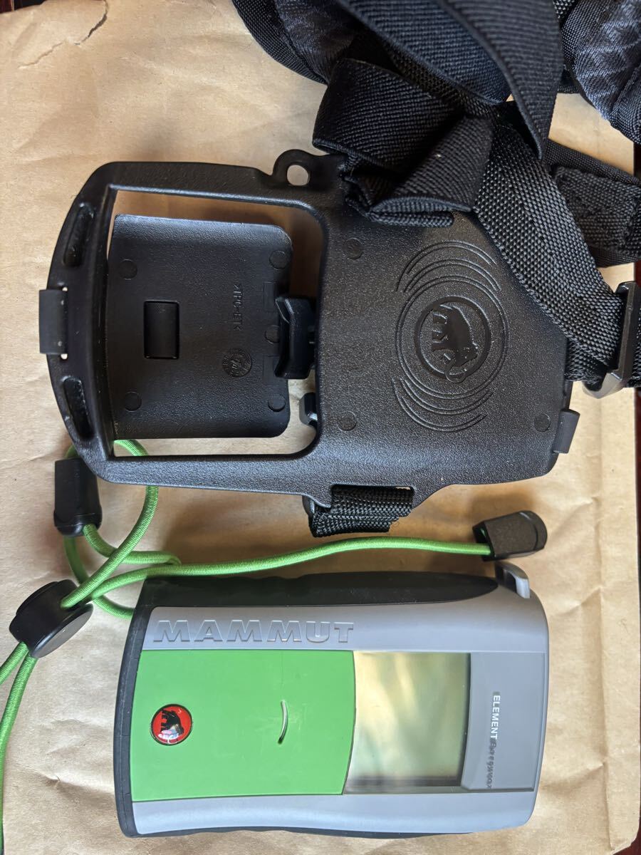 Yahoo!オークション -「(mammut マムート) (element ビーコン)」の落札