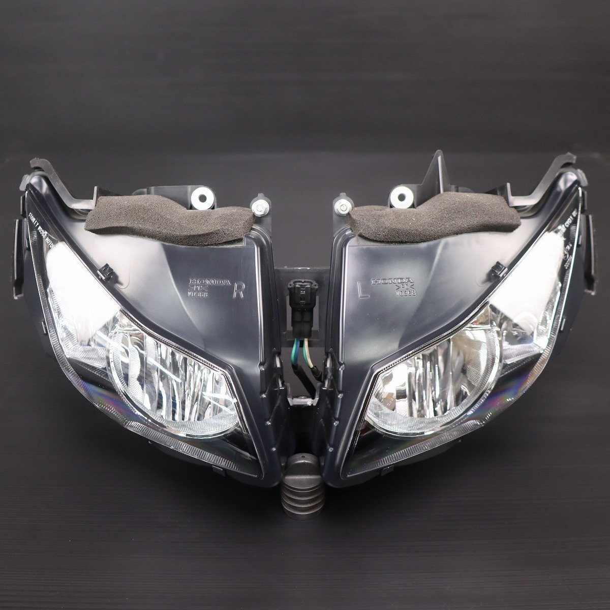 Yahoo!オークション -「cbr1000rr sc59 ヘッドライト」(純正品