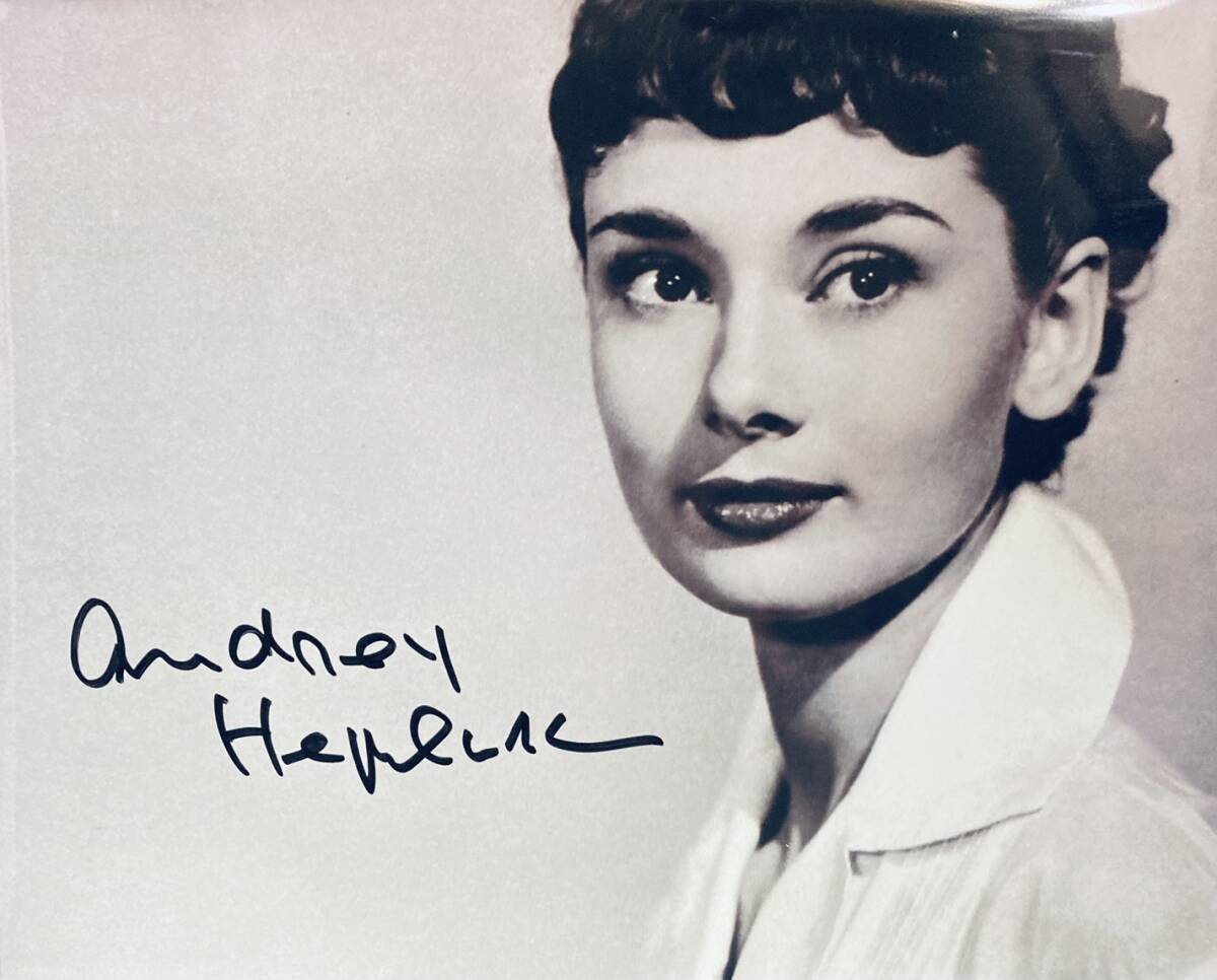 Yahoo!オークション -「オードリーヘップバーン 直筆サイン」の落札