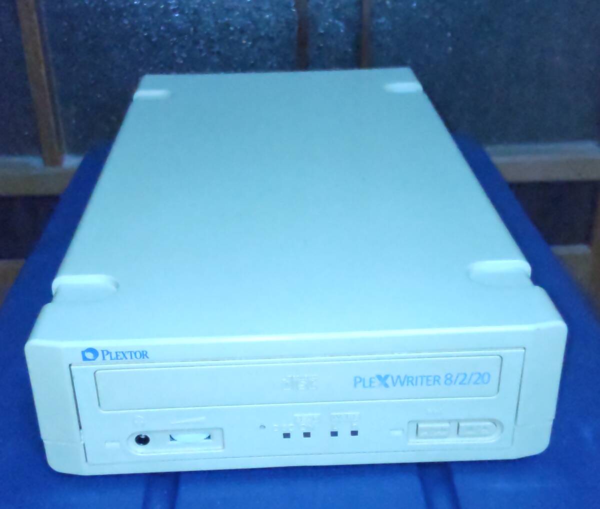 Yahoo!オークション -「plextor px-w」(コンピュータ) の落札相場