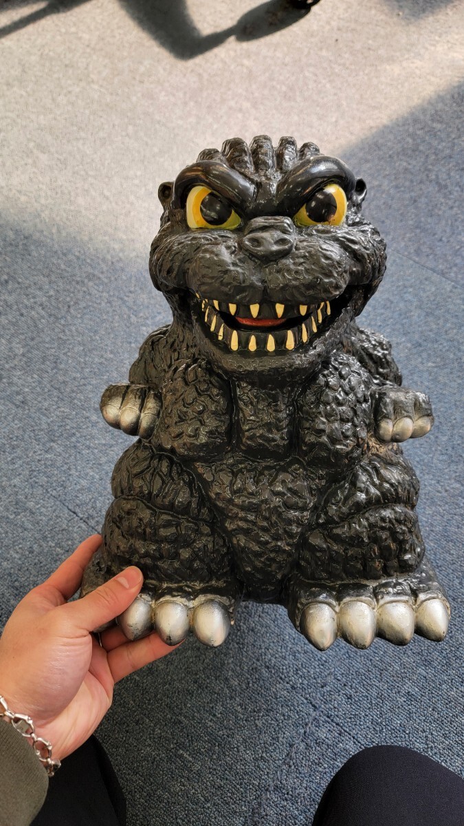 Yahoo!オークション -「ゴジラ」(貯金箱) (雑貨)の落札相場・落札価格